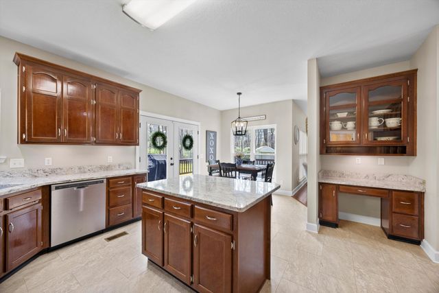 10008 Larkspur Drive, Ooltewah, TN 37363