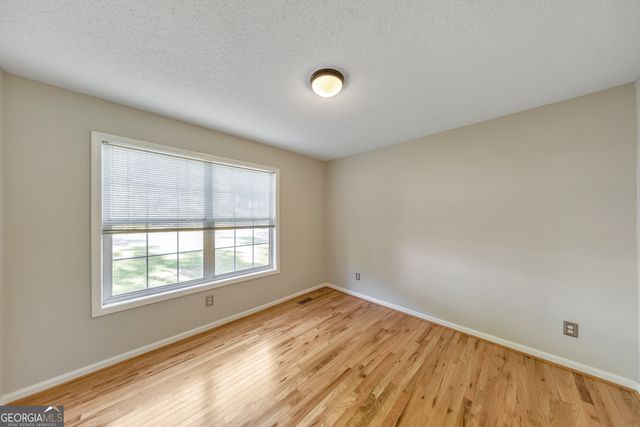 33 Boones Ridge Drive SE, Acworth, GA 30102