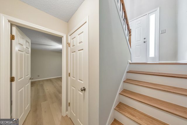 33 Boones Ridge Drive SE, Acworth, GA 30102