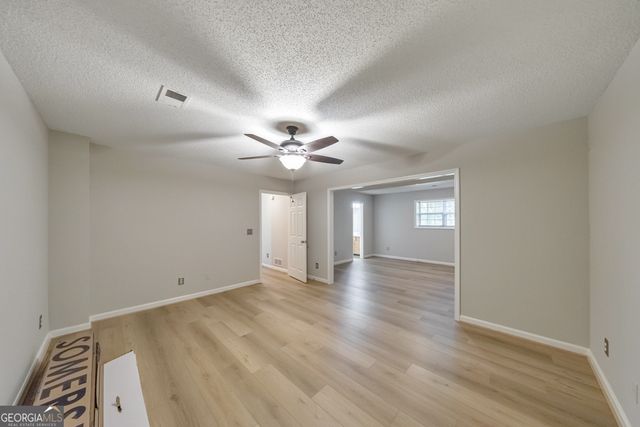 33 Boones Ridge Drive SE, Acworth, GA 30102