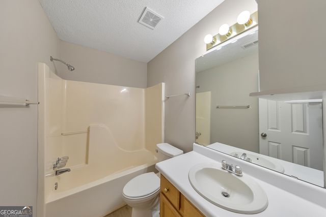 33 Boones Ridge Drive SE, Acworth, GA 30102