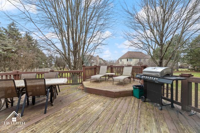 1523 Greenlake Drive, Aurora, IL 60502