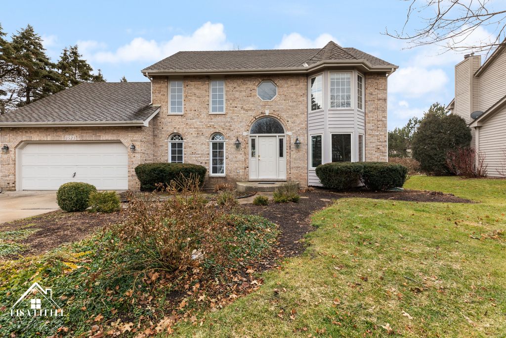 1523 Greenlake Drive, Aurora, IL 60502