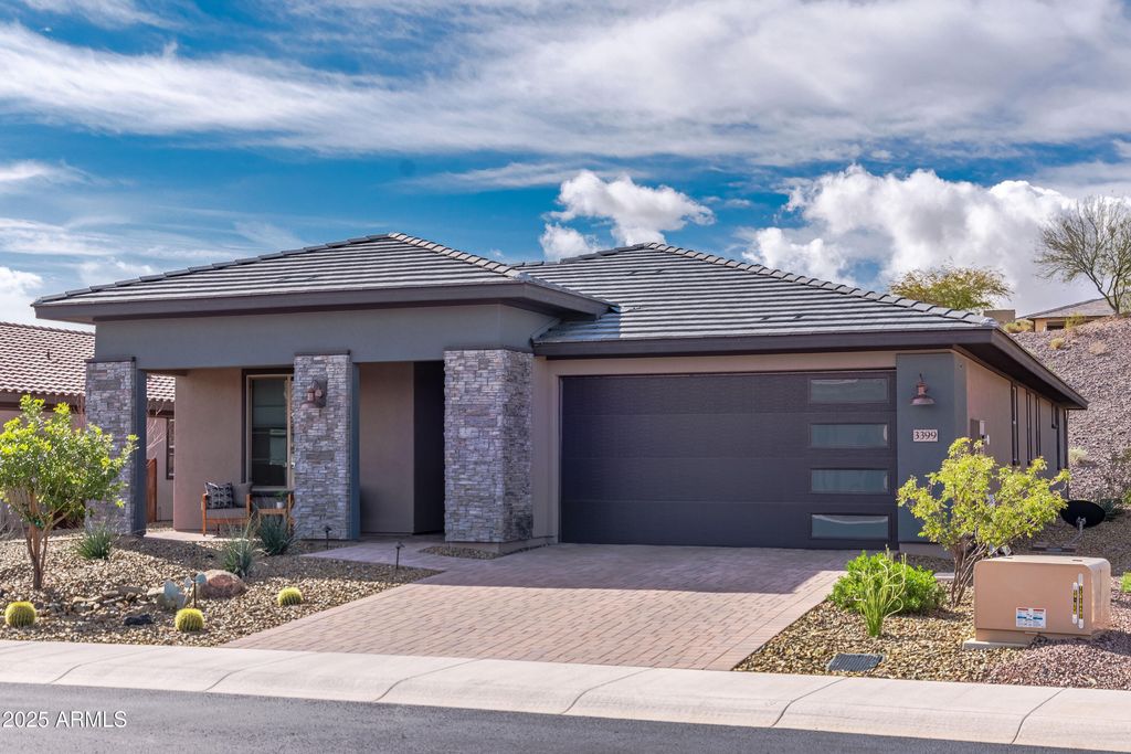 3399 PHANTOM Street, Wickenburg, AZ 85390