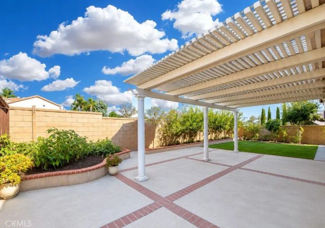 1826 Pinnacle, Upland, CA 91784