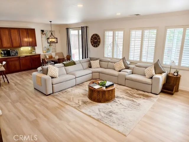 1826 Pinnacle, Upland, CA 91784