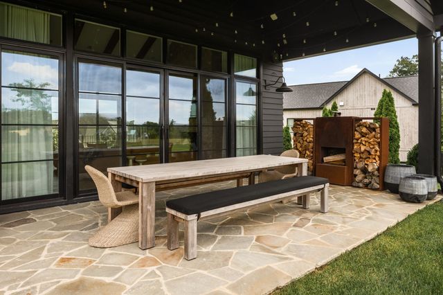 7365 Harlow Dr, College Grove, TN 37046