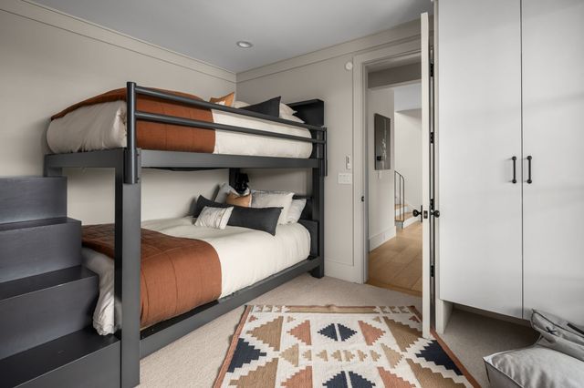 7365 Harlow Dr, College Grove, TN 37046