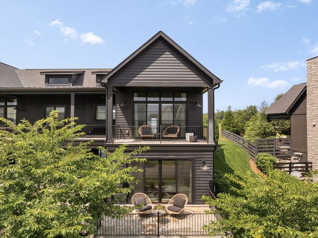 7365 Harlow Dr, College Grove, TN 37046