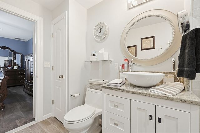 501 Commerce Dr 308, Braintree, MA 02184