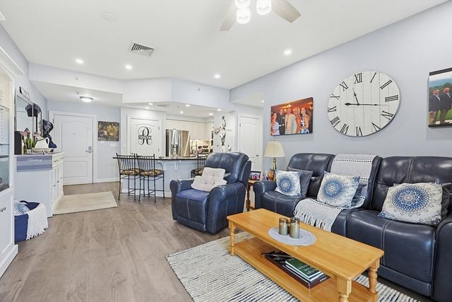 501 Commerce Dr 308, Braintree, MA 02184