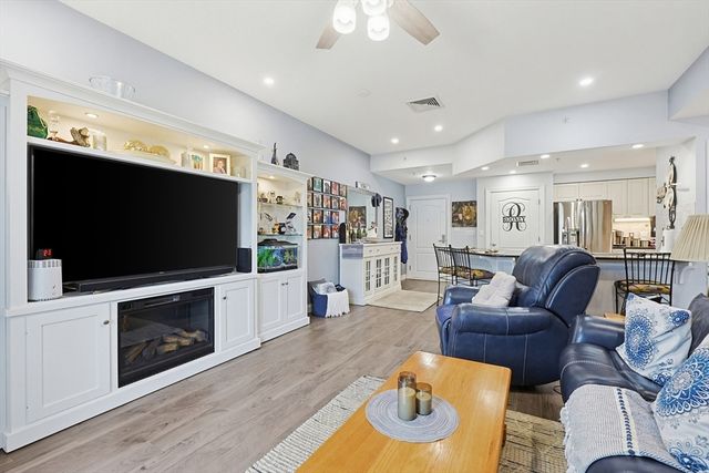 501 Commerce Dr 308, Braintree, MA 02184