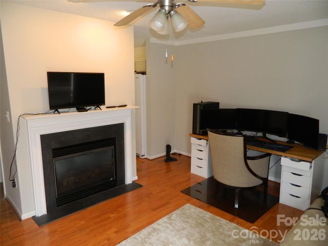 223 Linkside Court SE, Lenoir, NC 28645
