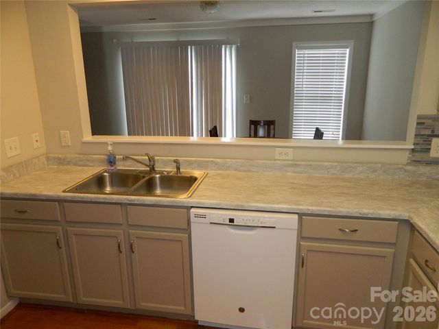 223 Linkside Court SE, Lenoir, NC 28645