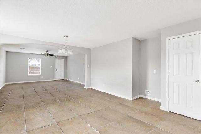 17027 Pelorus Way, Crosby, TX 77532