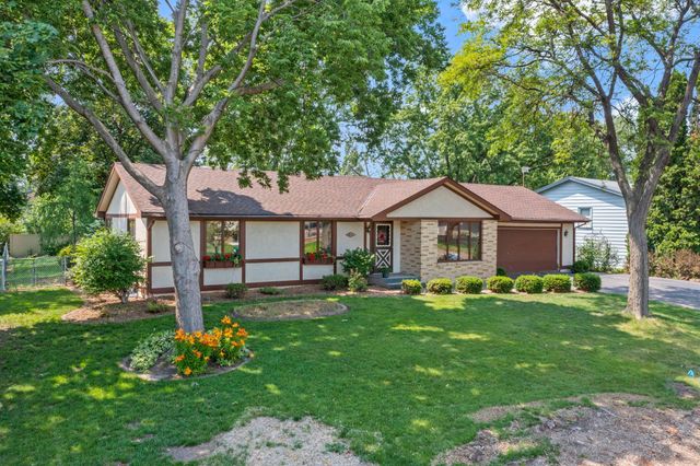 8133 Xenia Avenue N, Brooklyn Park, MN 55443