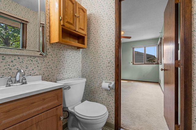 8133 Xenia Avenue N, Brooklyn Park, MN 55443