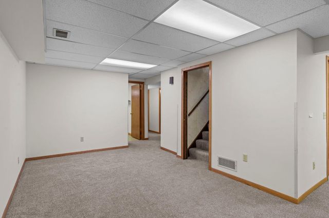8133 Xenia Avenue N, Brooklyn Park, MN 55443