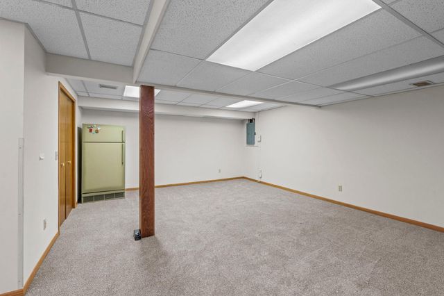 8133 Xenia Avenue N, Brooklyn Park, MN 55443