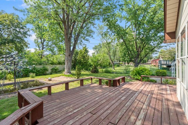 8133 Xenia Avenue N, Brooklyn Park, MN 55443