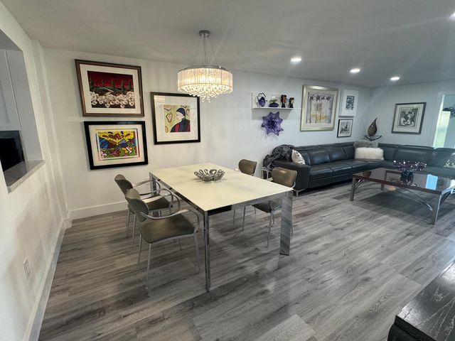 5951 Regal Glen Drive 103, Boynton Beach, FL 33437