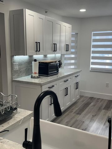 5951 Regal Glen Drive 103, Boynton Beach, FL 33437