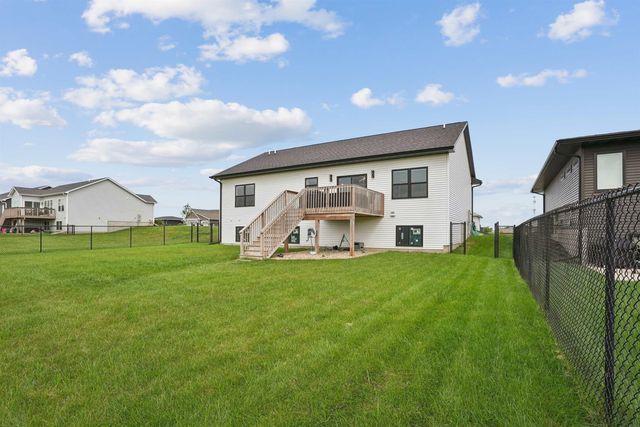 4210 Shocker Road, Cedar Falls, IA 50613