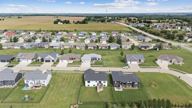 4210 Shocker Road, Cedar Falls, IA 50613