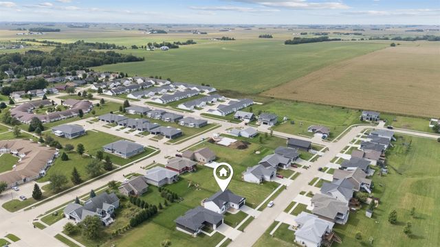 4210 Shocker Road, Cedar Falls, IA 50613