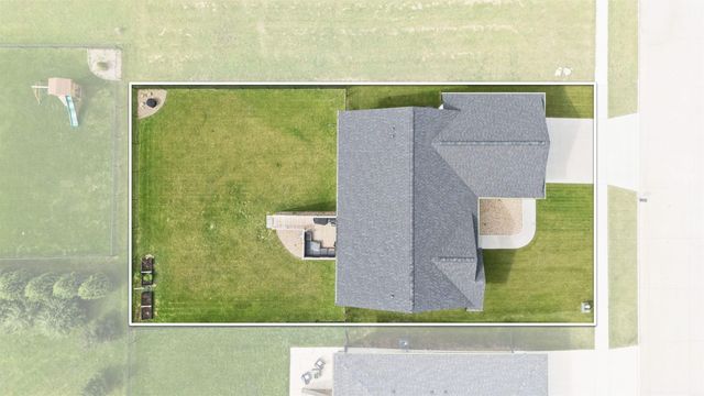 4210 Shocker Road, Cedar Falls, IA 50613