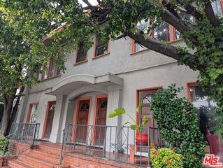 5667 Franklin Avenue, Los Angeles, CA 90028