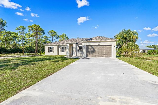 15235 Tangelo Boulevard, The Acreage, FL 33412