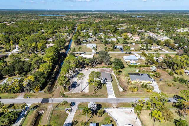 15235 Tangelo Boulevard, The Acreage, FL 33412