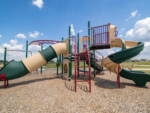 2599 Nampa Drive, Whitestown, IN 46075