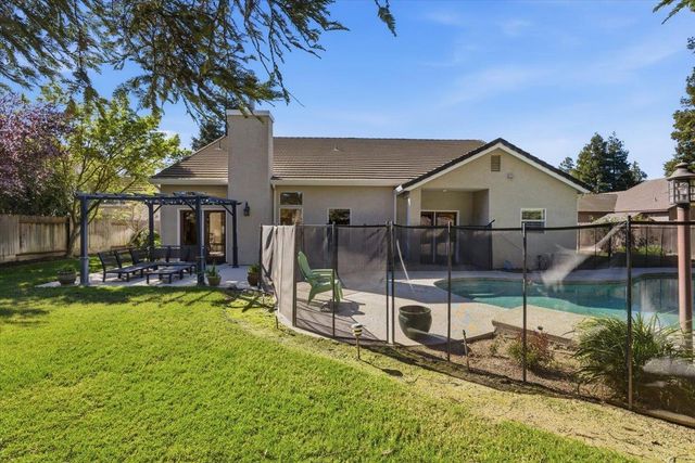 1903 Alex Way, Turlock, CA 95382