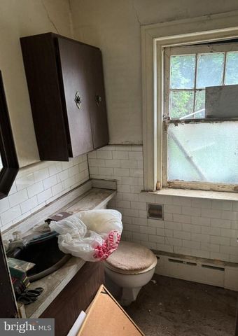 5027 COPLEY RD, Philadelphia, PA 19144