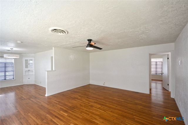 268 E Mill Street, New Braunfels, TX 78130
