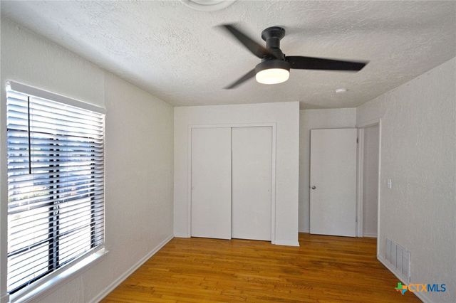 268 E Mill Street, New Braunfels, TX 78130