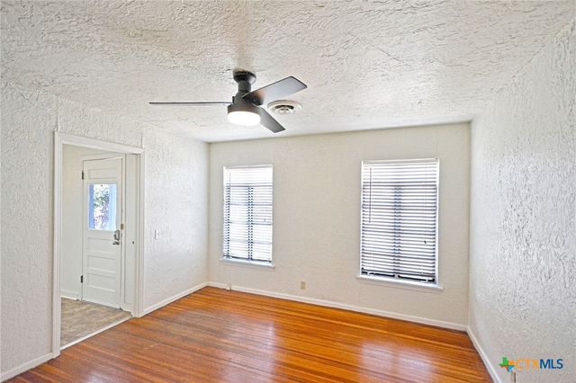 268 E Mill Street, New Braunfels, TX 78130