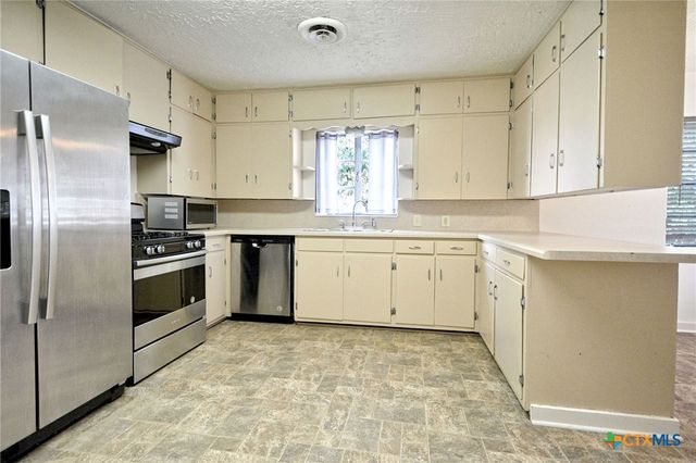 268 E Mill Street, New Braunfels, TX 78130