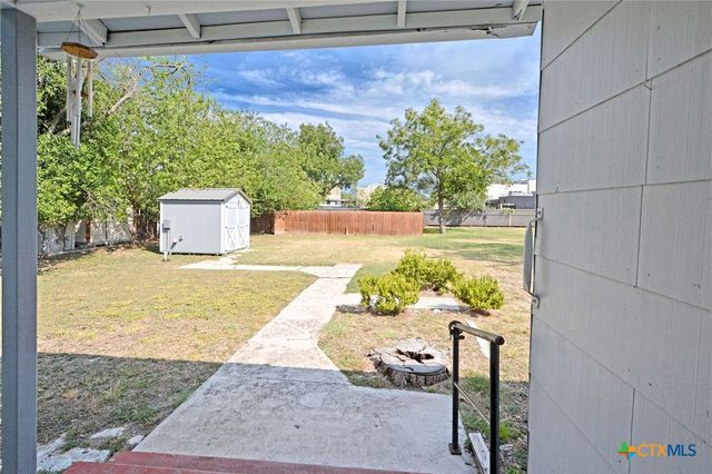 268 E Mill Street, New Braunfels, TX 78130