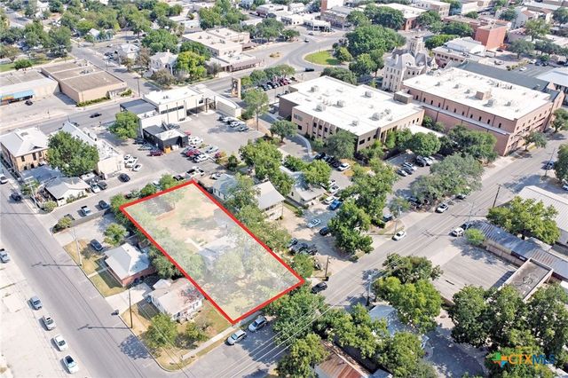 268 E Mill Street, New Braunfels, TX 78130
