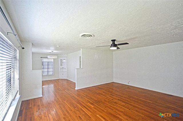 268 E Mill Street, New Braunfels, TX 78130