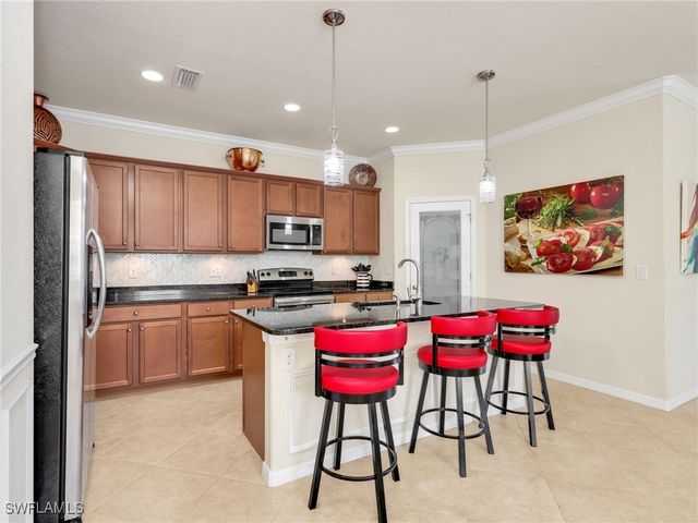 3493 Dandolo CIR, Cape Coral, FL 33909