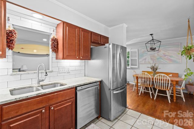 5015 Murrayhill Road, Charlotte, NC 28210
