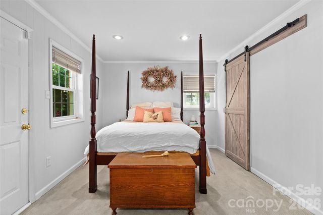 5015 Murrayhill Road, Charlotte, NC 28210