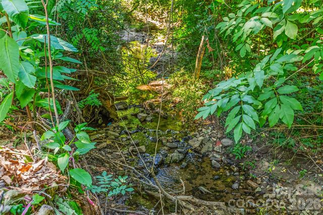5015 Murrayhill Road, Charlotte, NC 28210