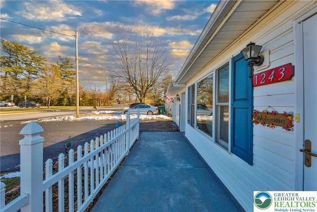 1243 Mine Lane Road, Palmer Twp, PA 18045