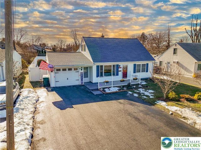 1243 Mine Lane Road, Palmer Twp, PA 18045