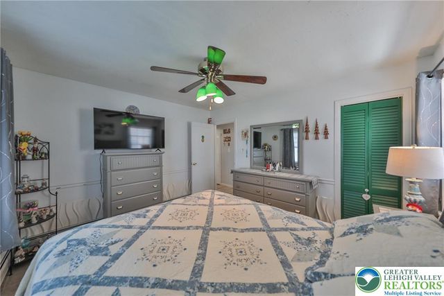 1243 Mine Lane Road, Palmer Twp, PA 18045